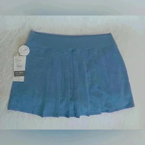 Vuori Halo Performance Skirt - Picture 4 of 7